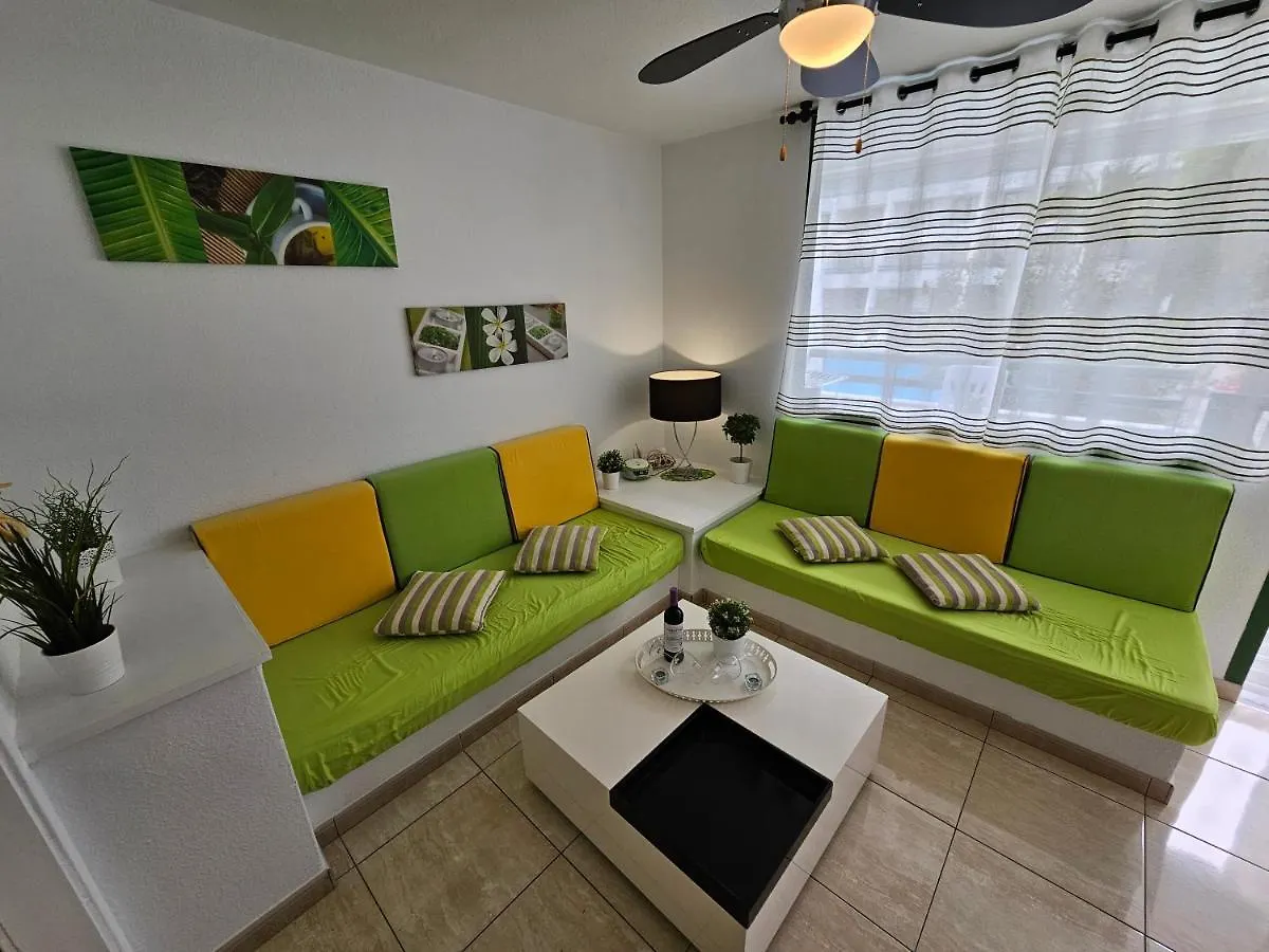 Casa Palmera 3 Only 150 Metres To The Beach, Heated Pool, Wifi, Sat-Tv, Balcony Arona  Διαμέρισμα